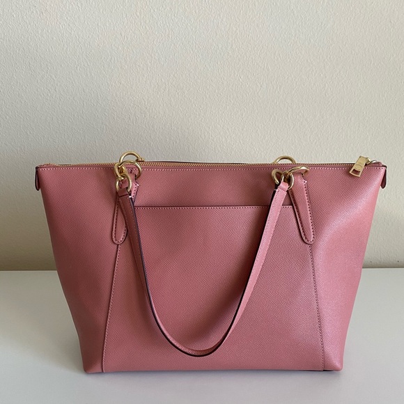 Coach - Picture 8 of 16